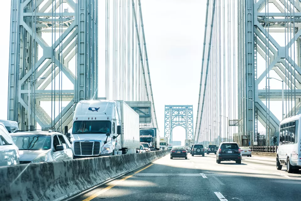 Traffic on the George Washington Bridge between New York City and New Jersey